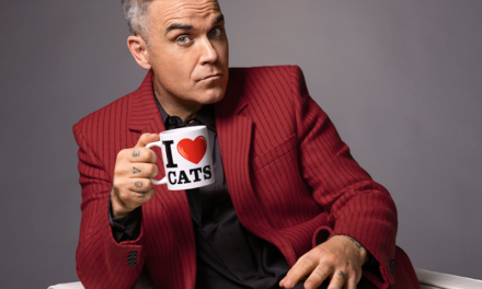 Felix i Robbie Williams łączą siły, by celebrować wspaniałe kocie życie